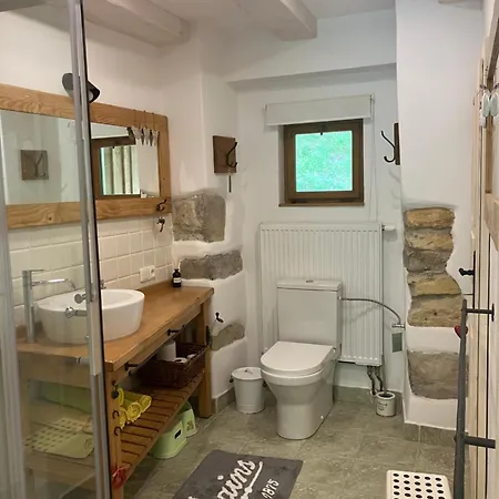 Orman Evi Rybna Hradisko