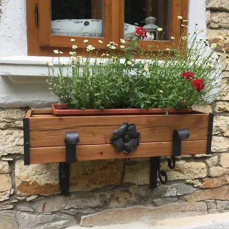 Orman Evi Rybna Hradisko